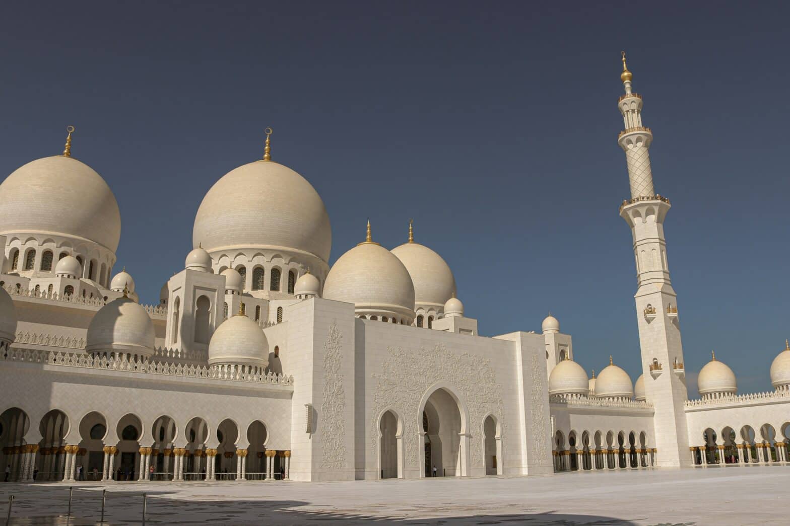 Moving to Abu Dhabi: our key tips for a successful relocation