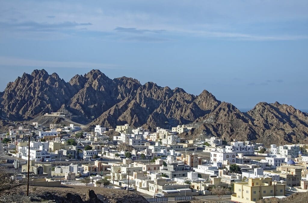 muscat oman expat